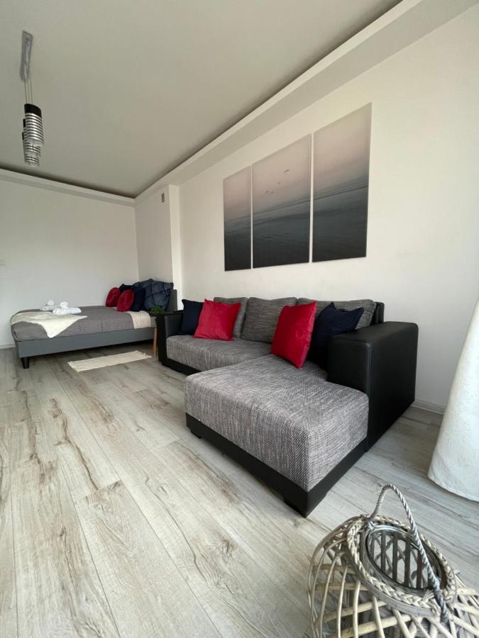 Aleje Jerozolimskie 11 19 - Darmowy Parking - Free Parking - 1Km Do Dworca Centralnego, 850M Stacja Metra Nowy Swiat Warsaw Luaran gambar